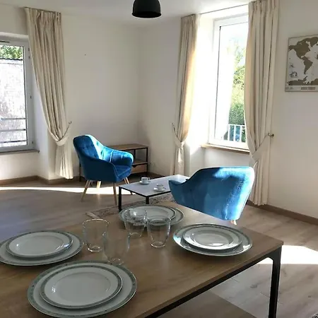 Appartement Tres Lumineux Avec Belle Vue Degagee Rochefort-en-Terre Exterior photo