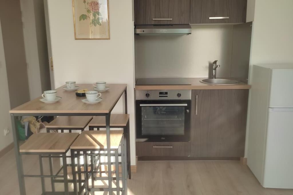 Appartement Très Lumineux Avec Belle Vue Dégagée