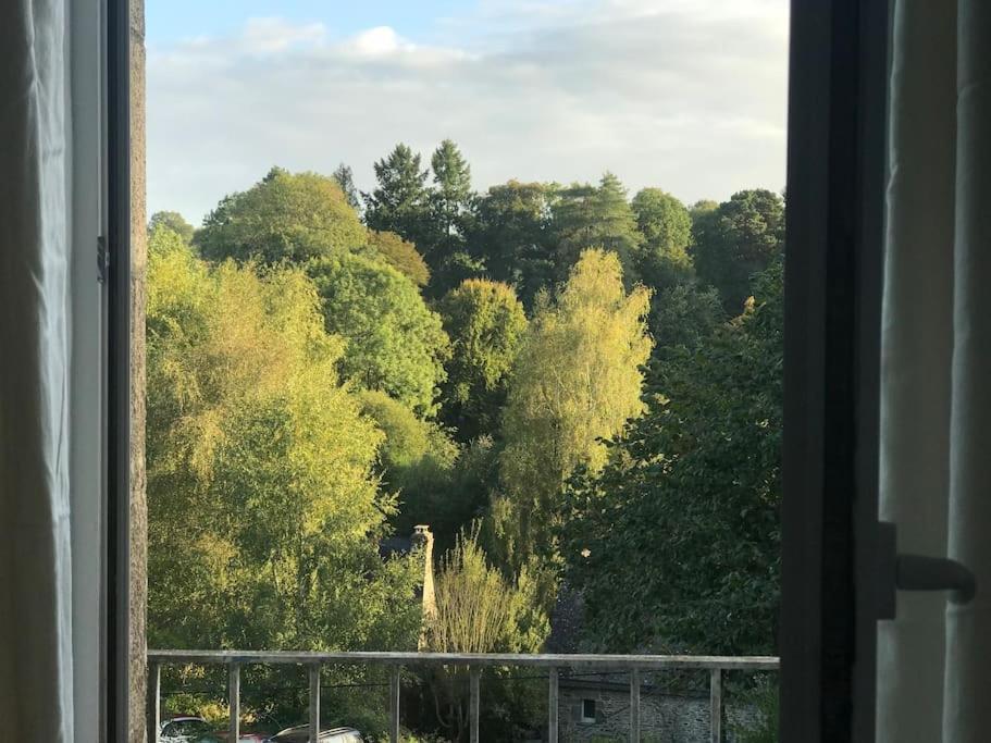Appartement Très Lumineux Avec Belle Vue Dégagée *